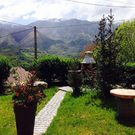 Willa Casa Llampedro Canales  Zewnętrze zdjęcie