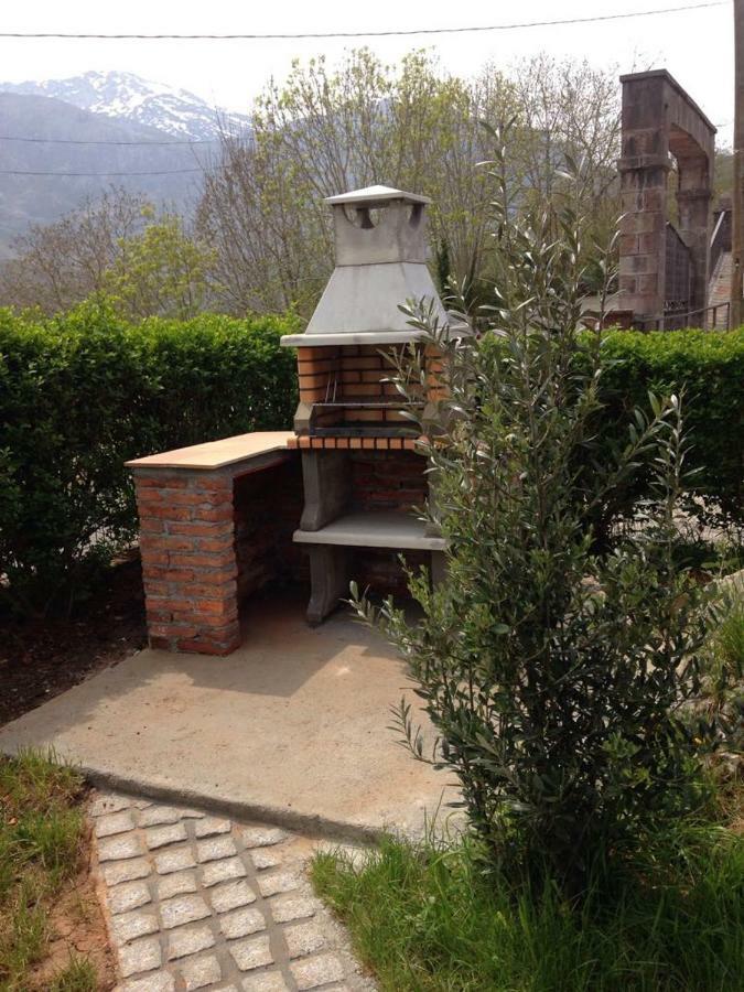 Willa Casa Llampedro Canales  Zewnętrze zdjęcie